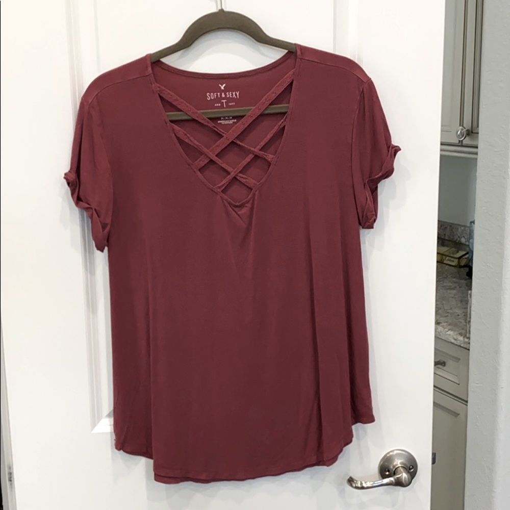 Soft and sexy American eagle short sleeve